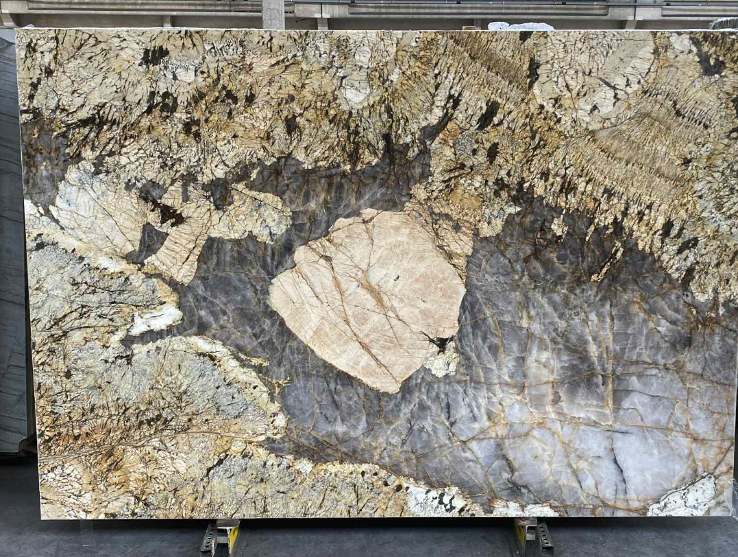 Luxury Quarry PATAGONIA Quartzite Coffee Table 120 × 80 × 40 cm - Luxury Quarry